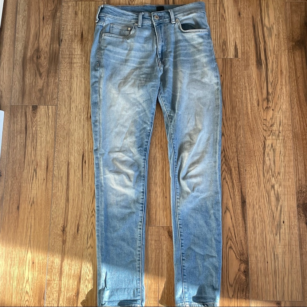 Skinny jeans